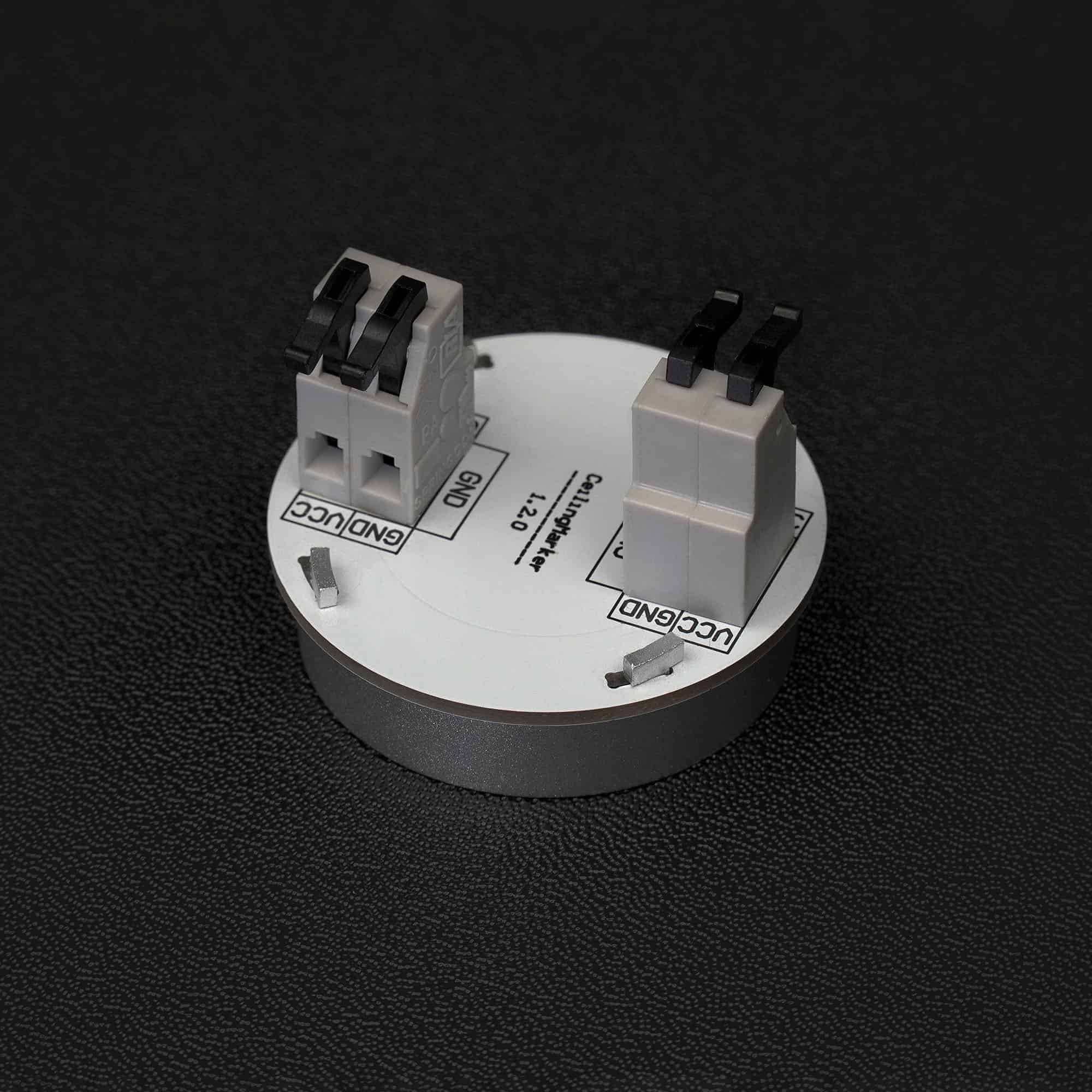 tracking area 02 ceiling